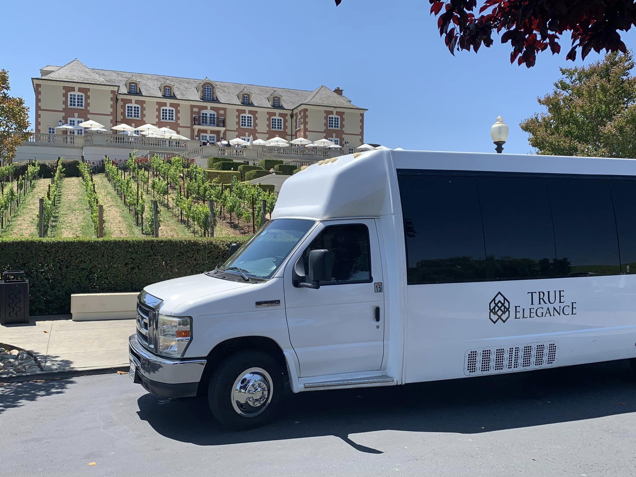 Napa Valley Wine Country Shuttle Tours: The Ultimate Guide